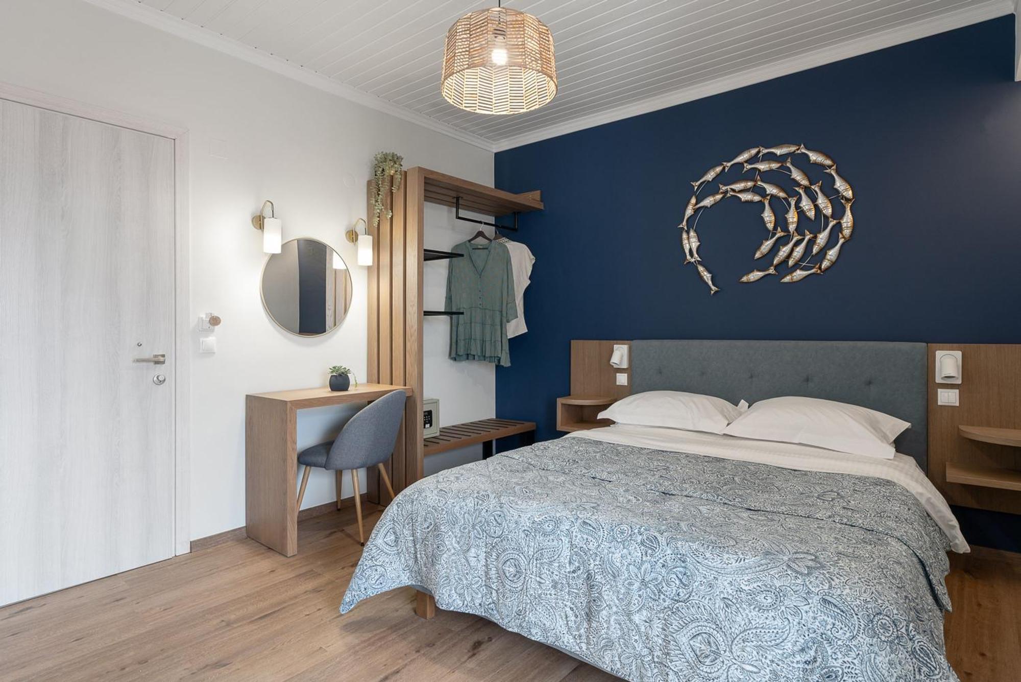 Captain'S Seafront Apartments 니드리 외부 사진