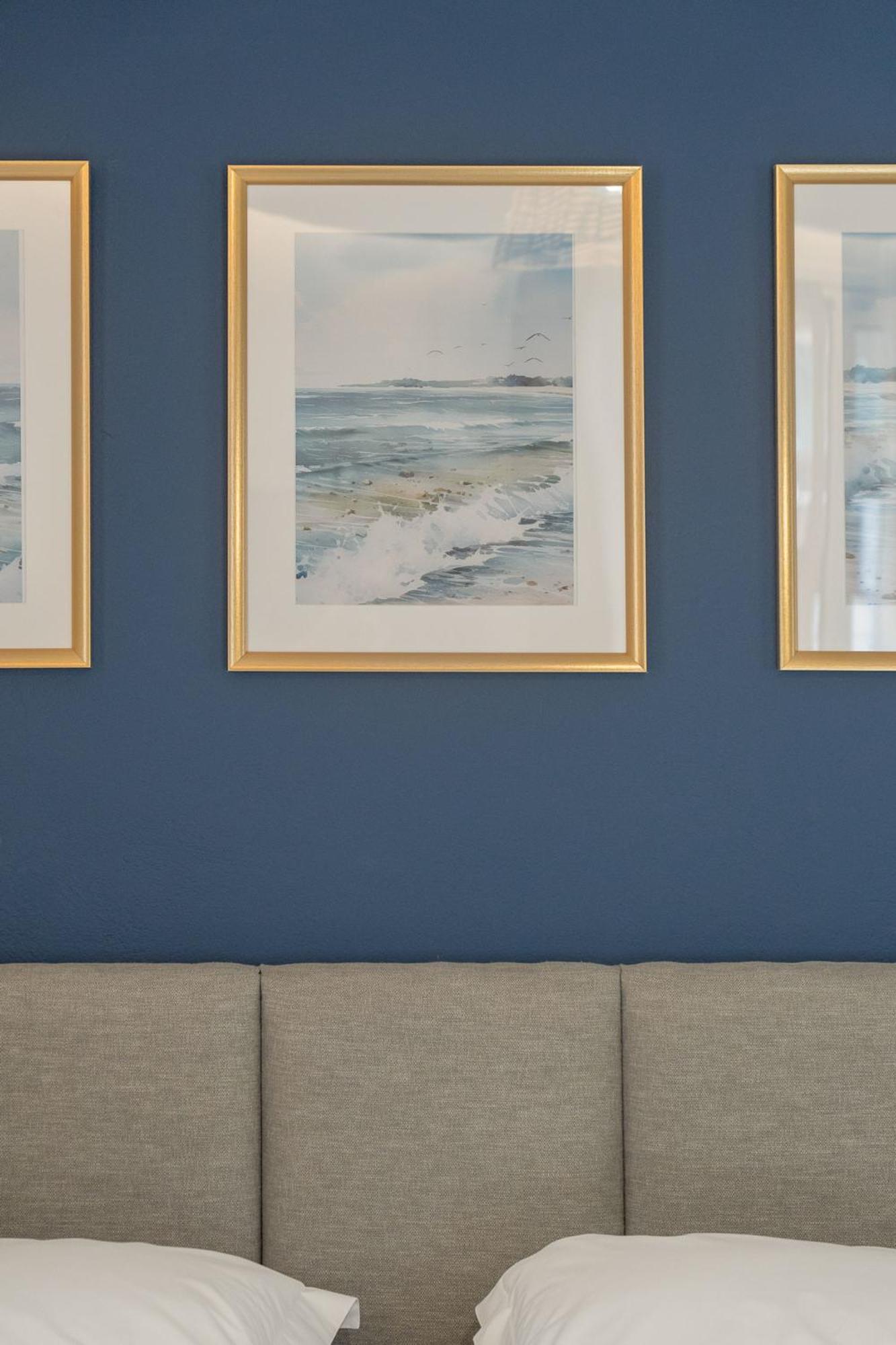 Captain'S Seafront Apartments 니드리 외부 사진