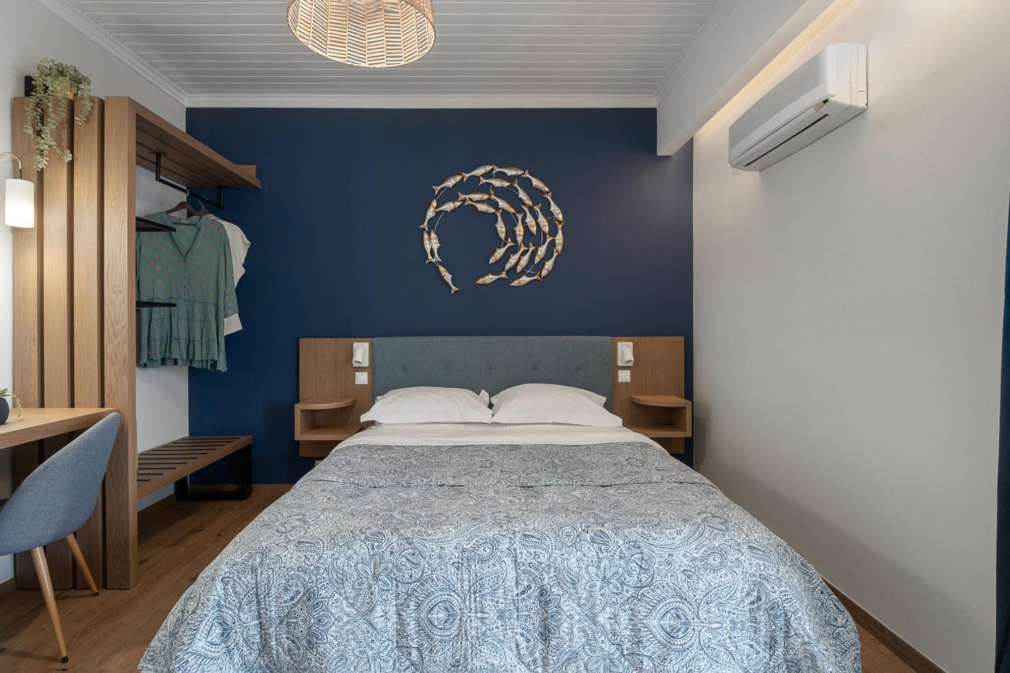 Captain'S Seafront Apartments 니드리 외부 사진
